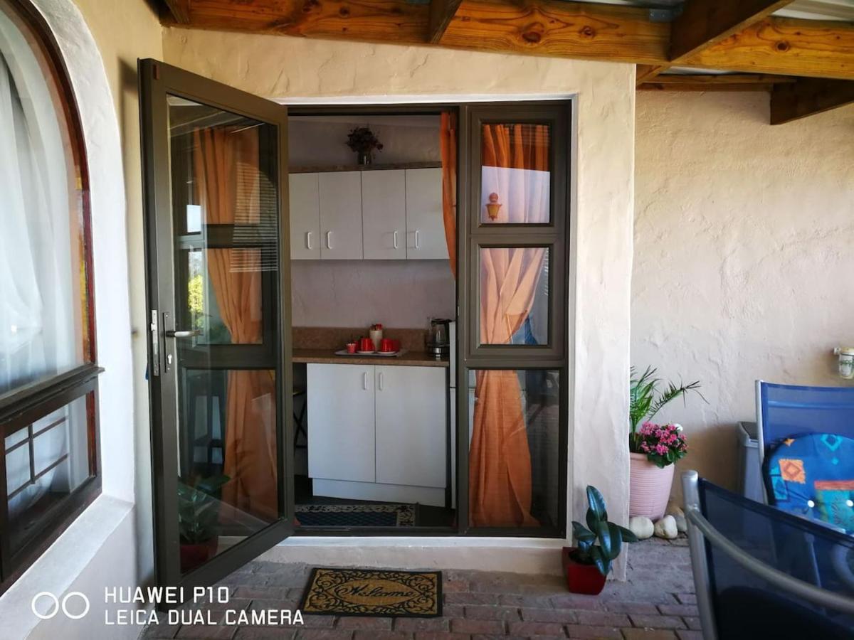 The Pomegranate Apartment